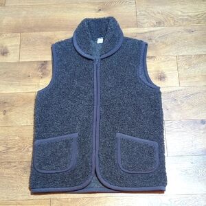 Sheep by the Sea Sherpa 100% Wool Pile Ireland Grey Tall Colar M